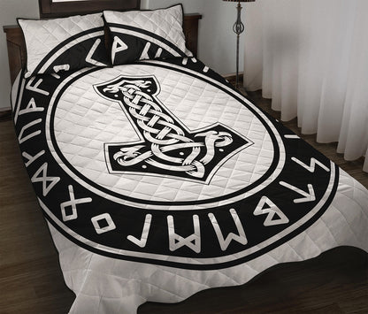 Black And White Mjolnir Print Quilt Bed Set