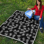 Black And White Monstera Pattern Print Quilt