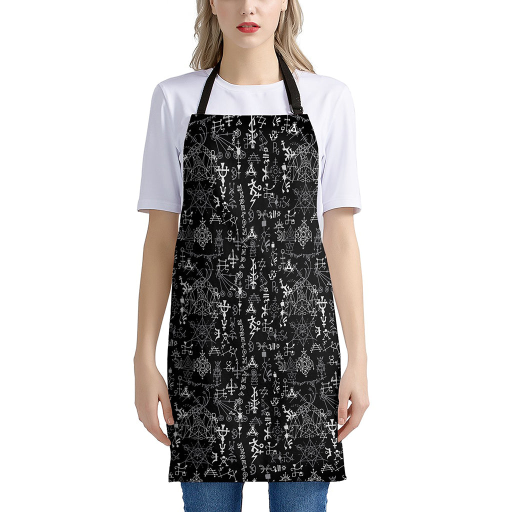 Black And White Mystic Wicca Print Apron