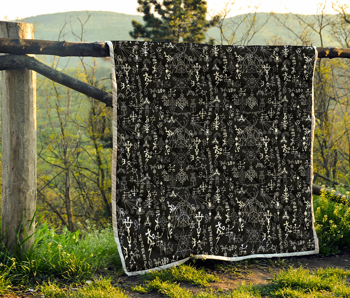 Black And White Mystic Wicca Print Quilt