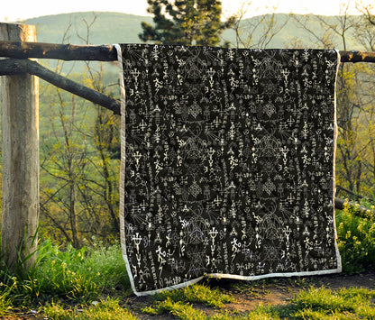 Black And White Mystic Wicca Print Quilt