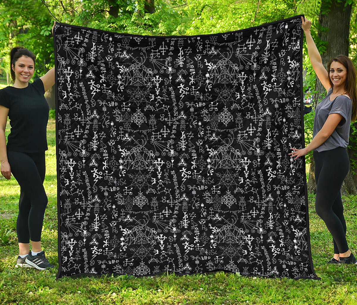 Black And White Mystic Wicca Print Quilt