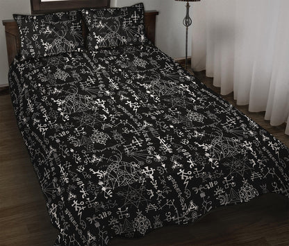 Black And White Mystic Wicca Print Quilt Bed Set
