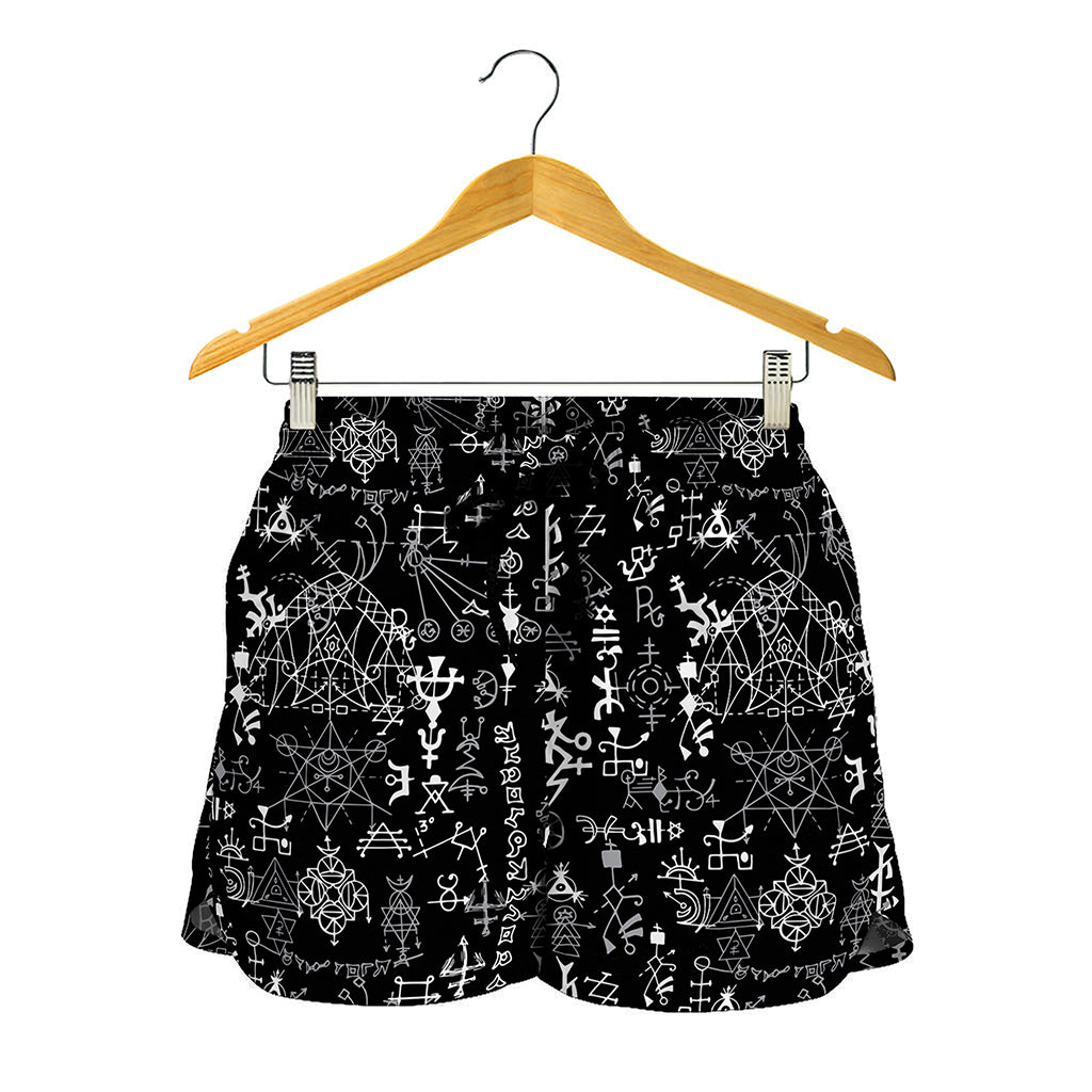 Black And White Mystic Wicca Print Women's Shorts