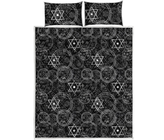 Black And White Mystic Witch Print Quilt Bed Set
