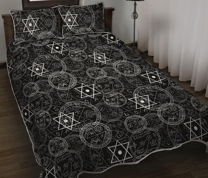 Black And White Mystic Witch Print Quilt Bed Set