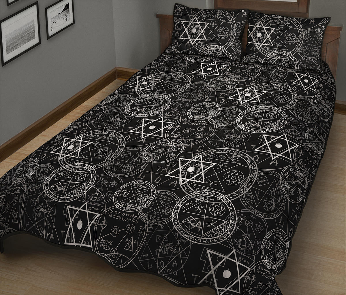 Black And White Mystic Witch Print Quilt Bed Set