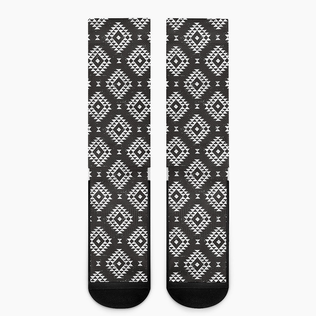 Black And White Navajo Pattern Print Crew Socks