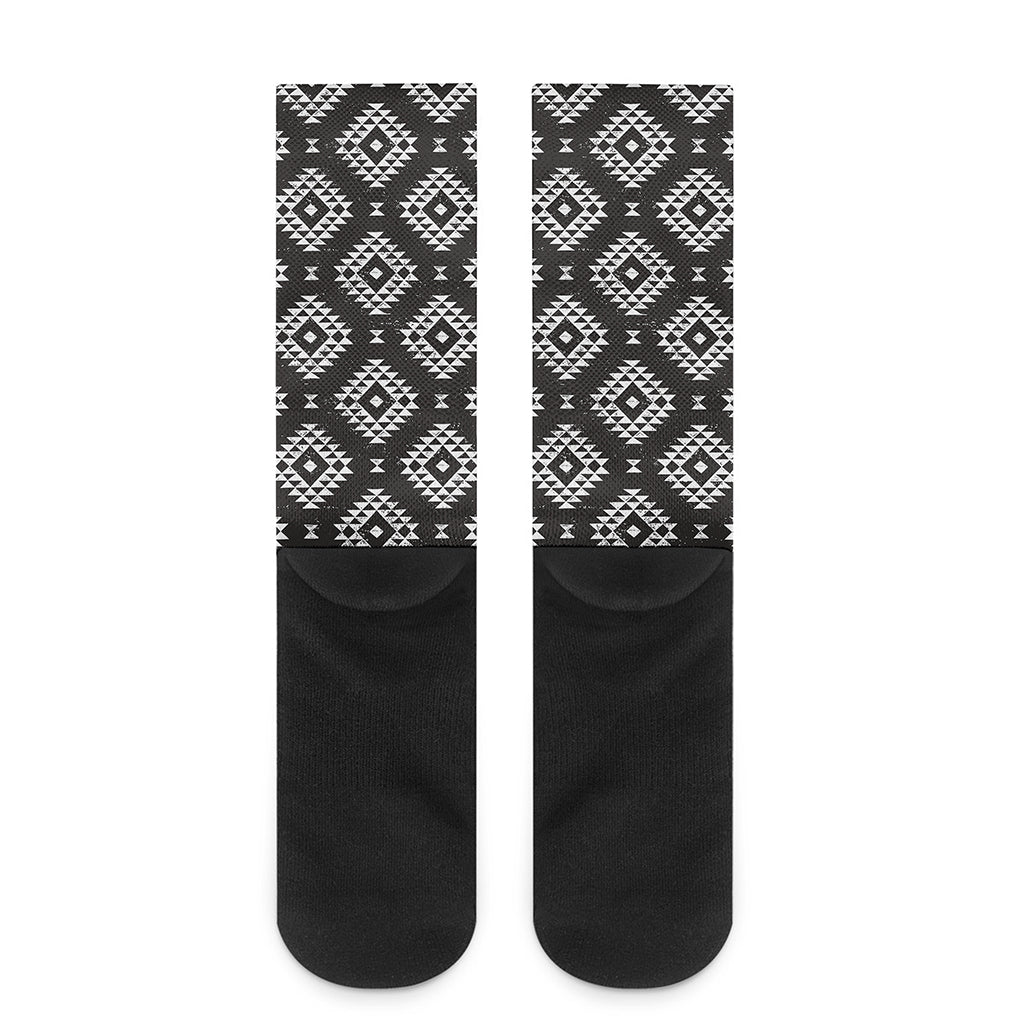 Black And White Navajo Pattern Print Crew Socks