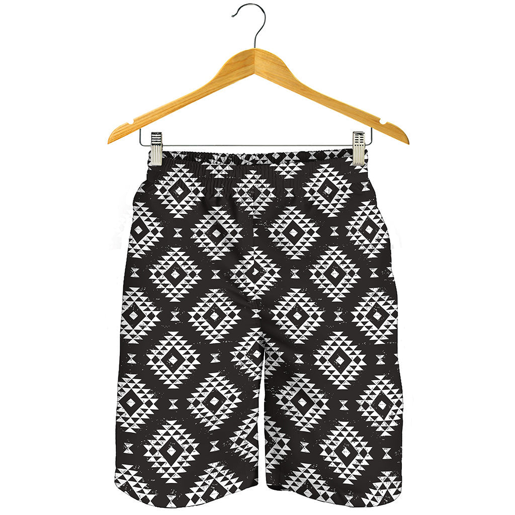 Black And White Navajo Pattern Print Men's Shorts