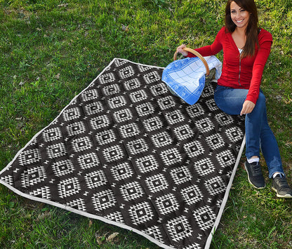Black And White Navajo Pattern Print Quilt