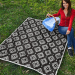 Black And White Navajo Pattern Print Quilt