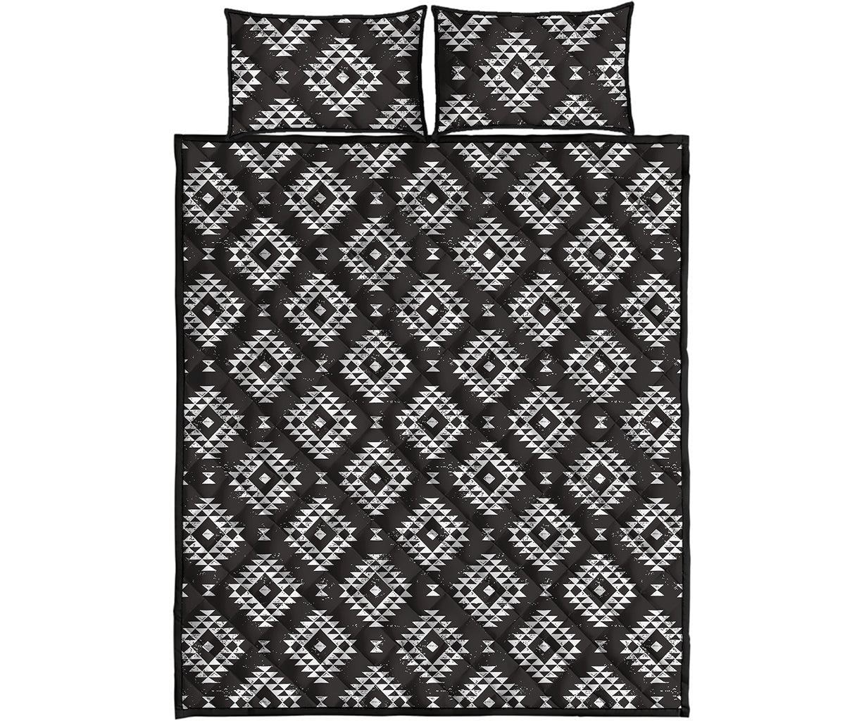 Black And White Navajo Pattern Print Quilt Bed Set