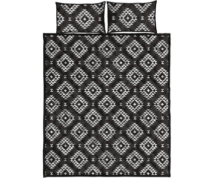 Black And White Navajo Pattern Print Quilt Bed Set
