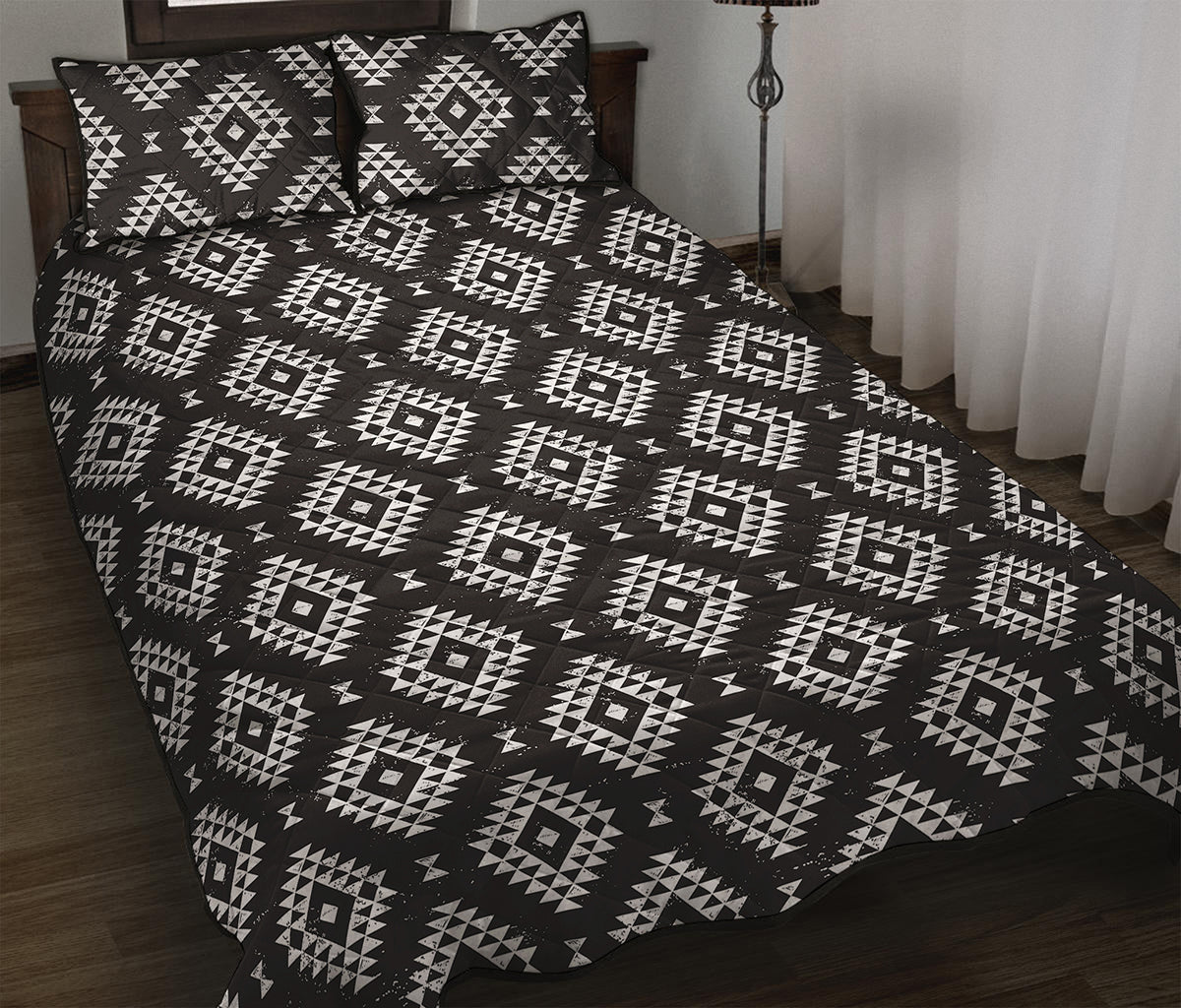 Black And White Navajo Pattern Print Quilt Bed Set