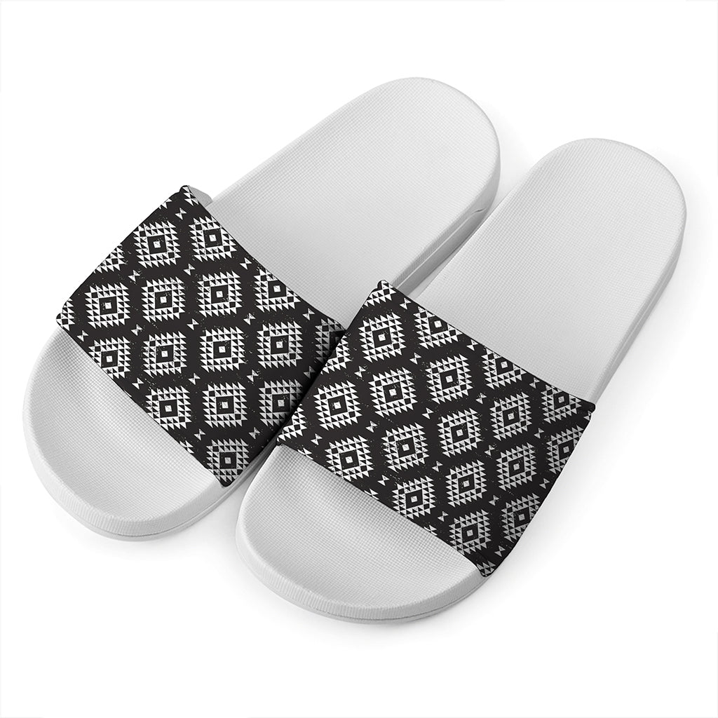 Black And White Navajo Pattern Print White Slide Sandals
