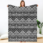 Black And White Navajo Print Blanket