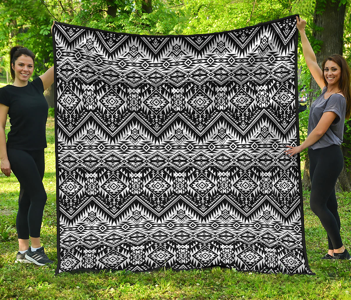Black And White Navajo Print Quilt