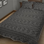 Black And White Navajo Tribal Print Quilt Bed Set