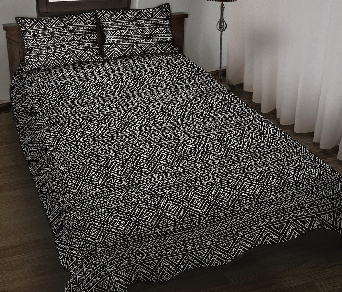 Black And White Navajo Tribal Print Quilt Bed Set
