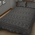Black And White Navajo Tribal Print Quilt Bed Set