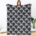 Black And White Octopus Pattern Print Blanket