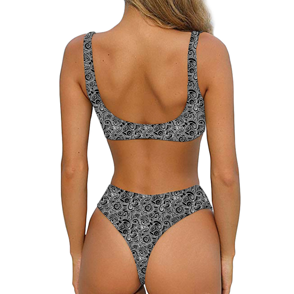 Black And White Octopus Tentacles Print Front Bow Tie Bikini