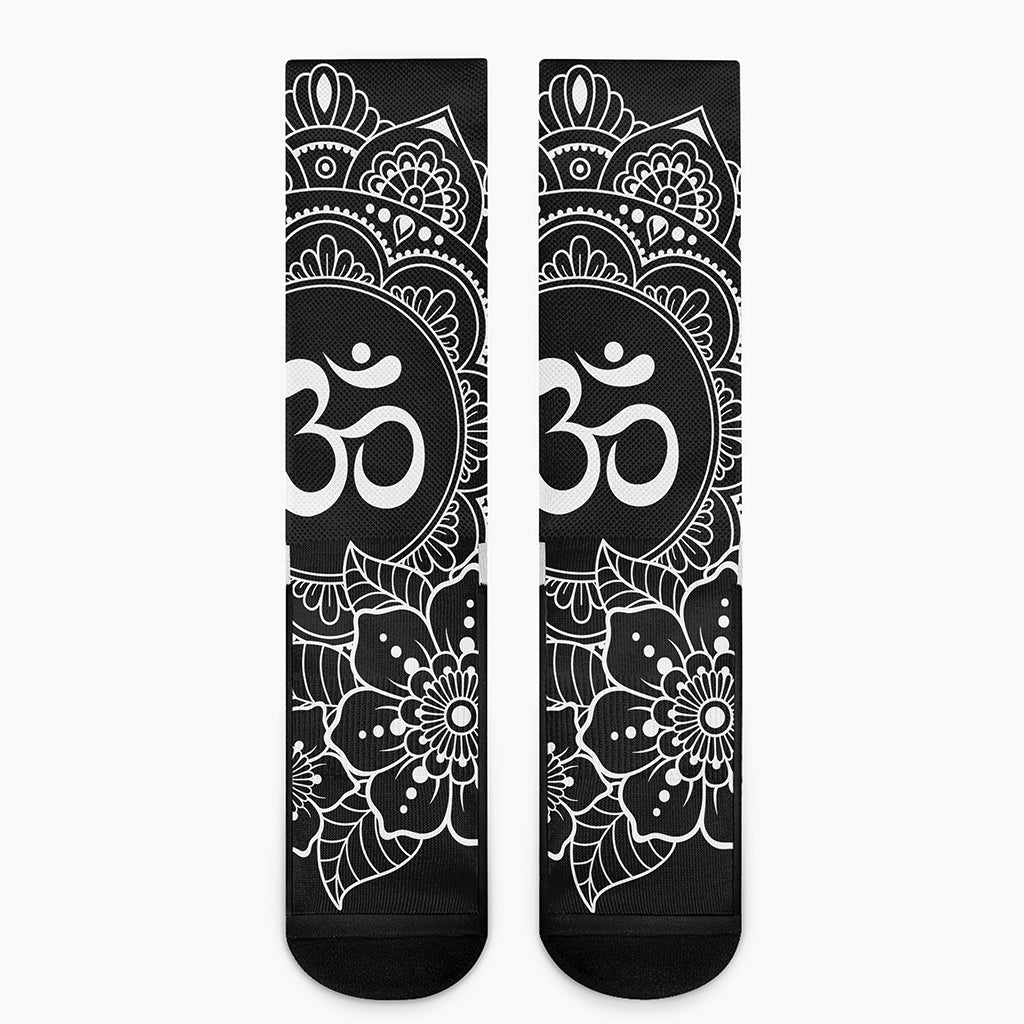 Black And White Om Print Crew Socks