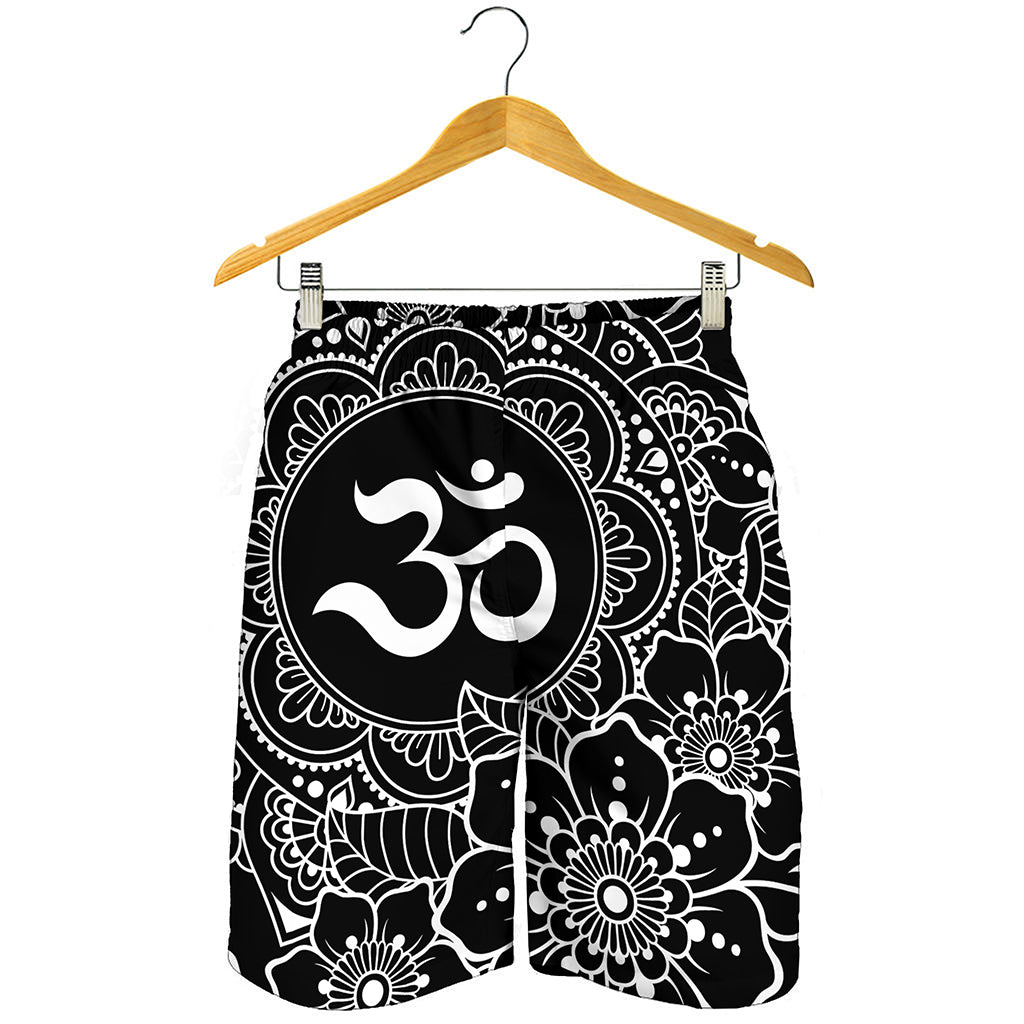 Black And White Om Print Men's Shorts