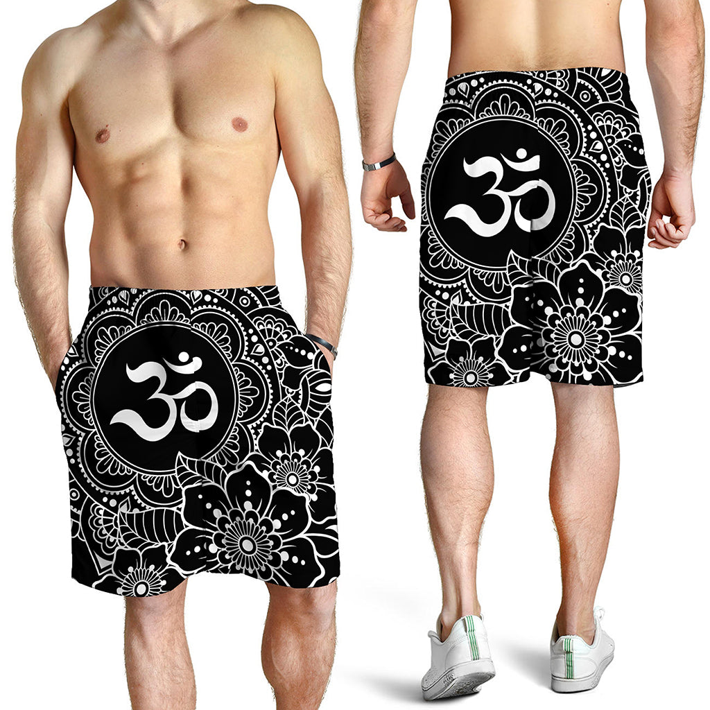 Black And White Om Print Men's Shorts