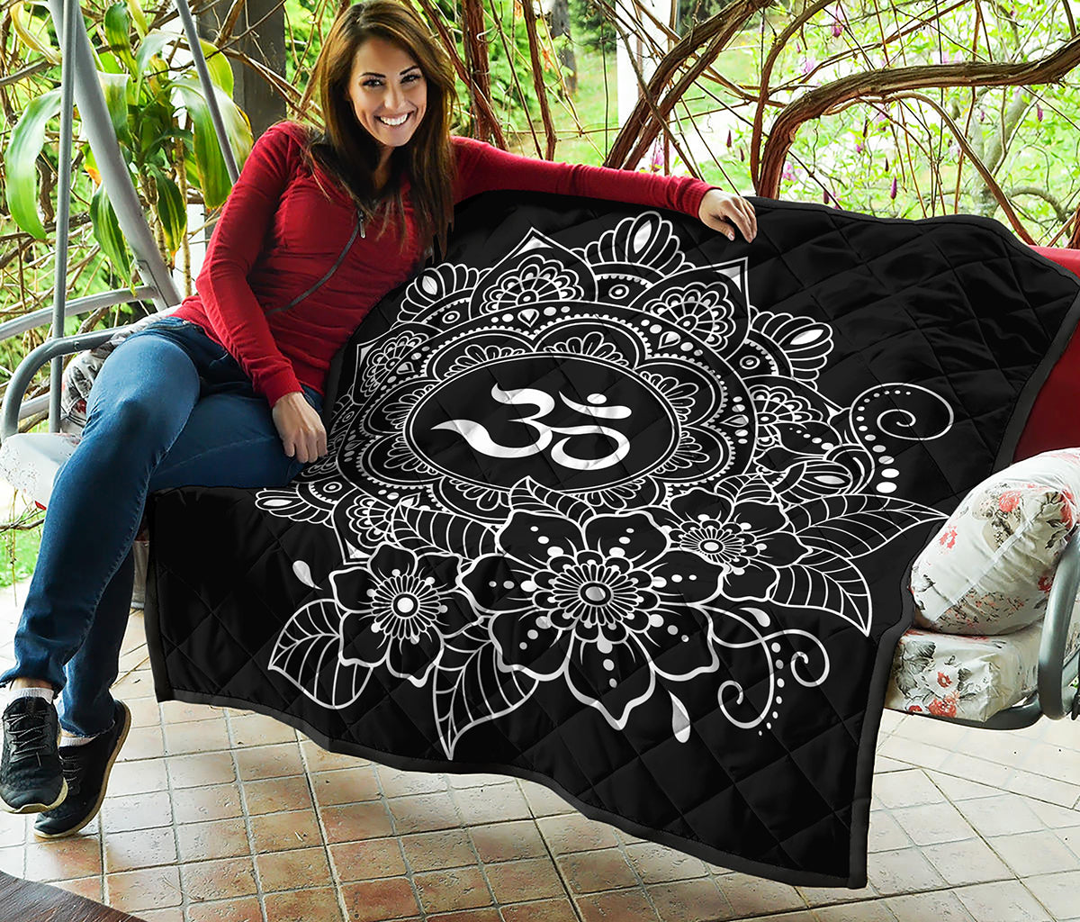 Black And White Om Print Quilt