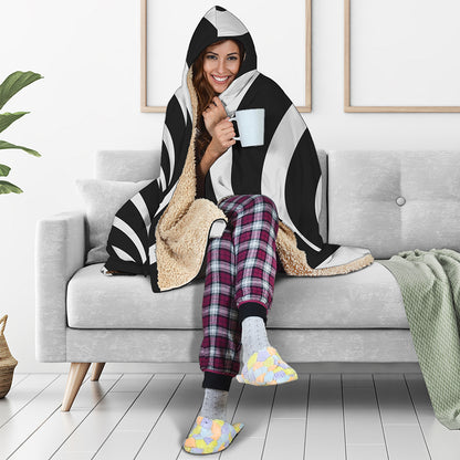 Black And White Optical Illusion Print Hooded Blanket
