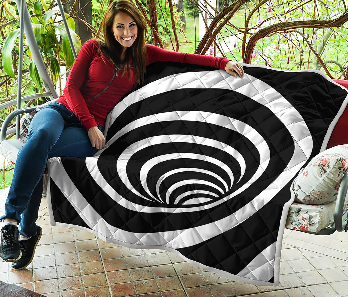 Black And White Optical Illusion Print Quilt