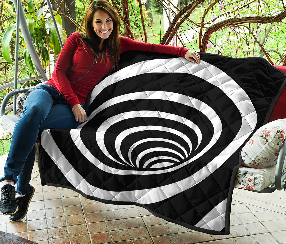 Black And White Optical Illusion Print Quilt