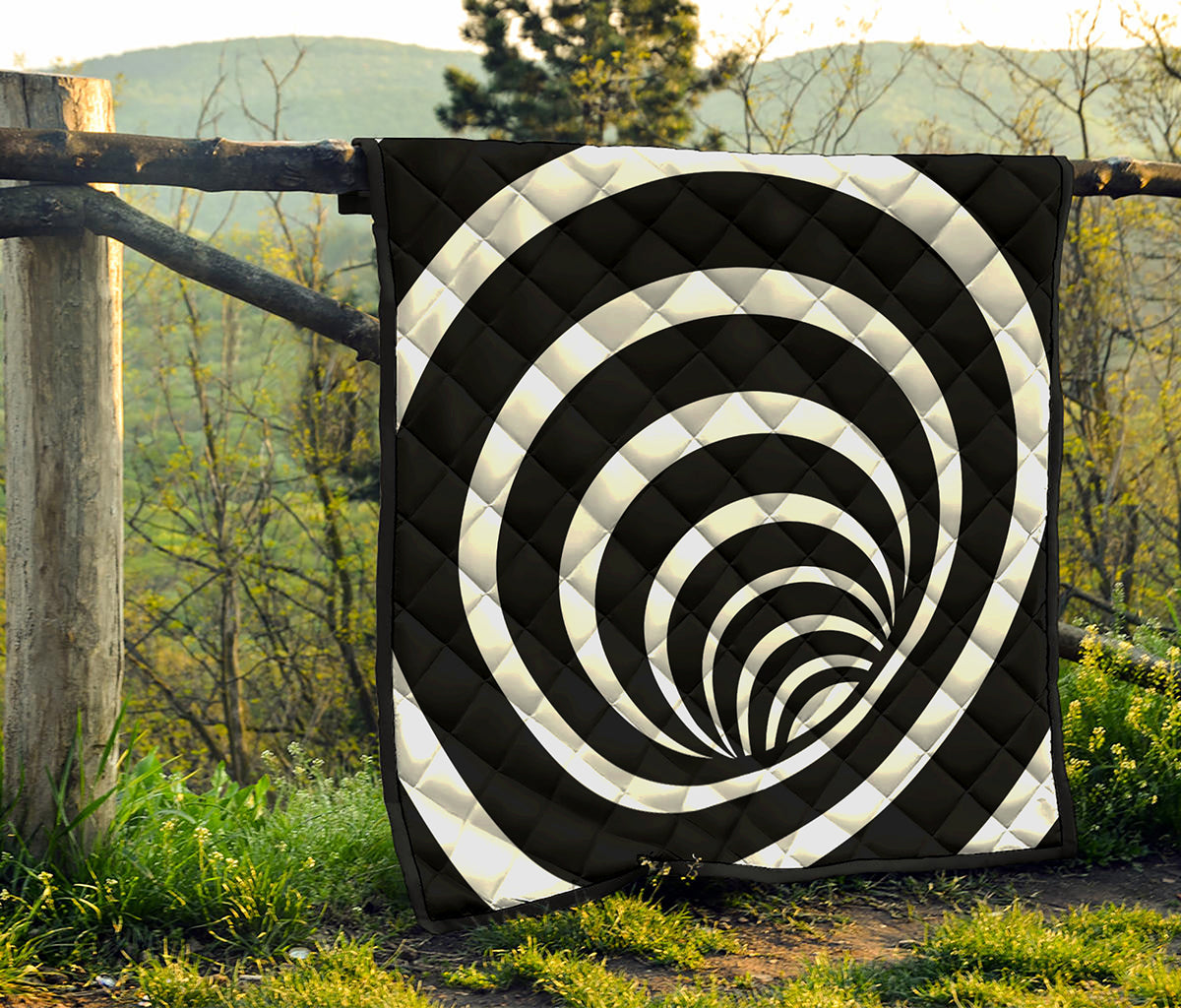 Black And White Optical Illusion Print Quilt