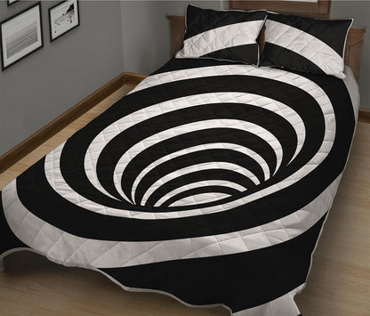 Black And White Optical Illusion Print Quilt Bed Set