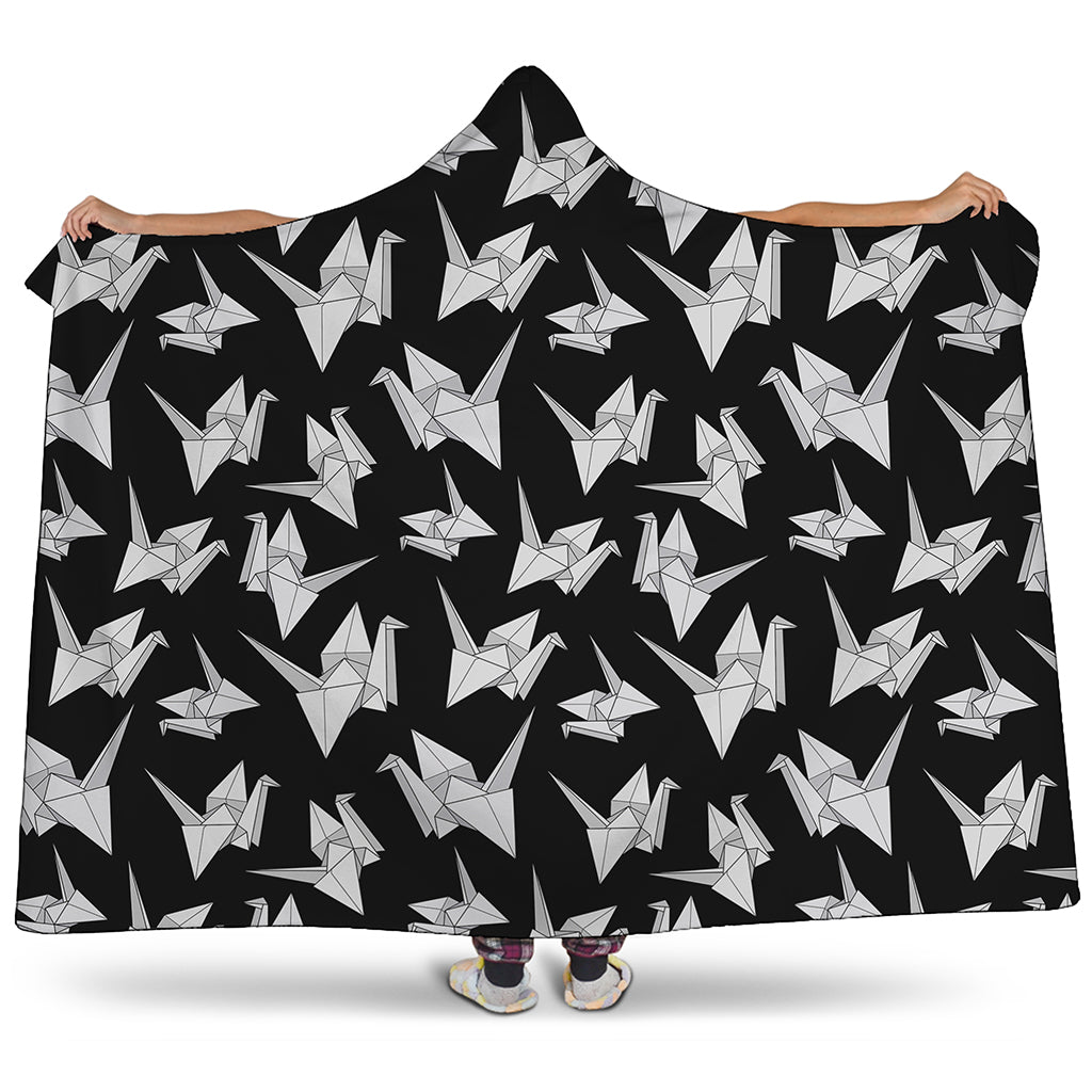 Black And White Origami Pattern Print Hooded Blanket