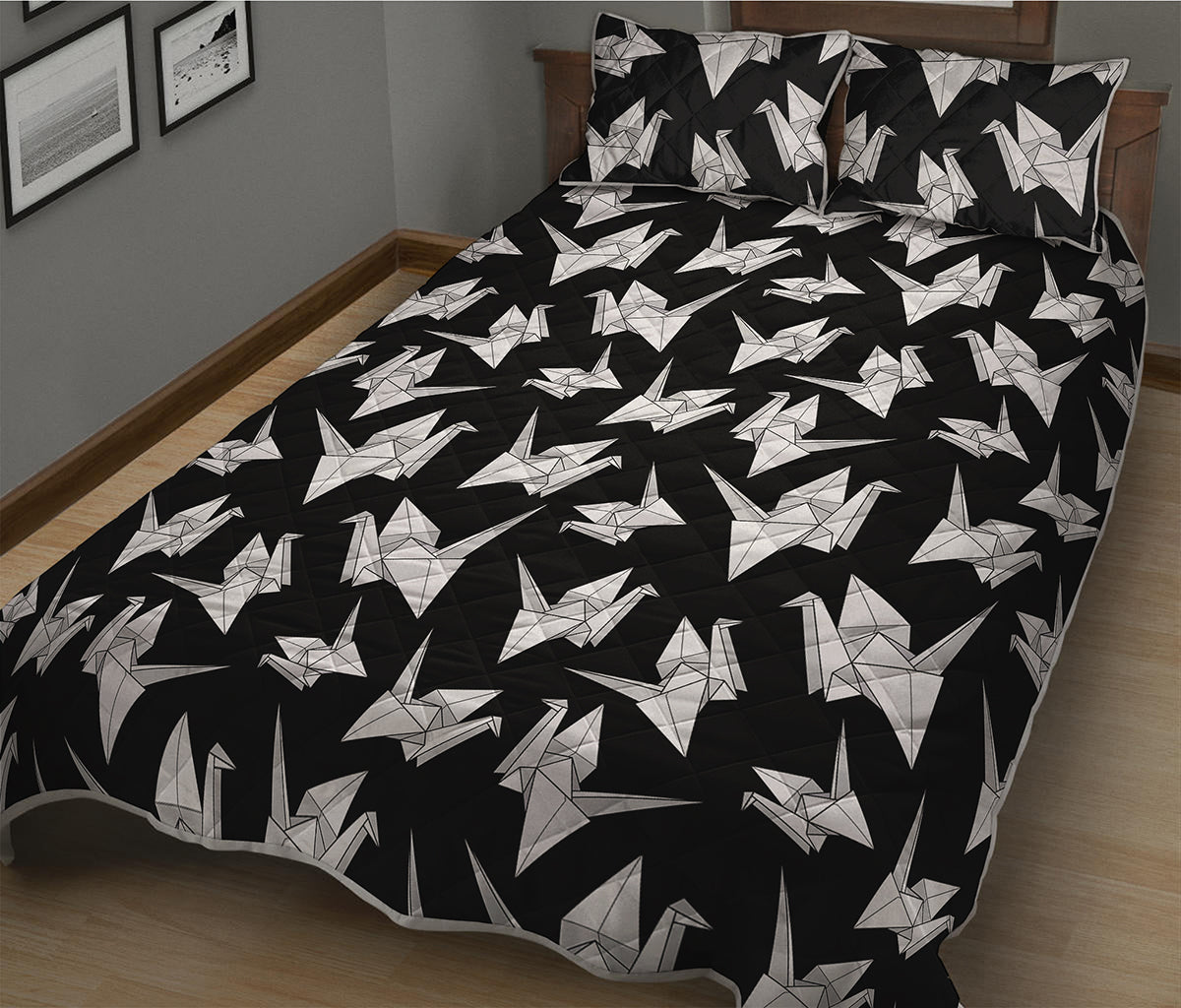 Black And White Origami Pattern Print Quilt Bed Set