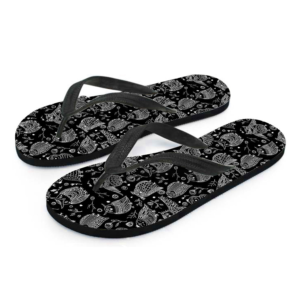 Black And White Owl Pattern Print Flip Flops