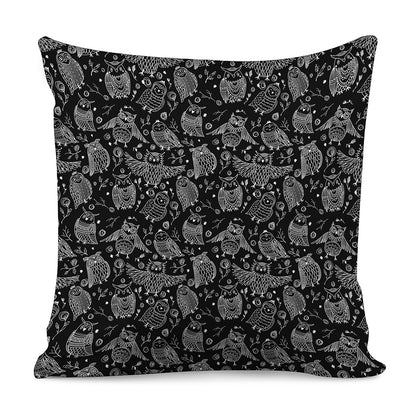 Black And White Owl Pattern Print Pillow Cover