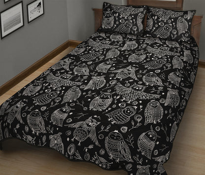 Black And White Owl Pattern Print Quilt Bed Set