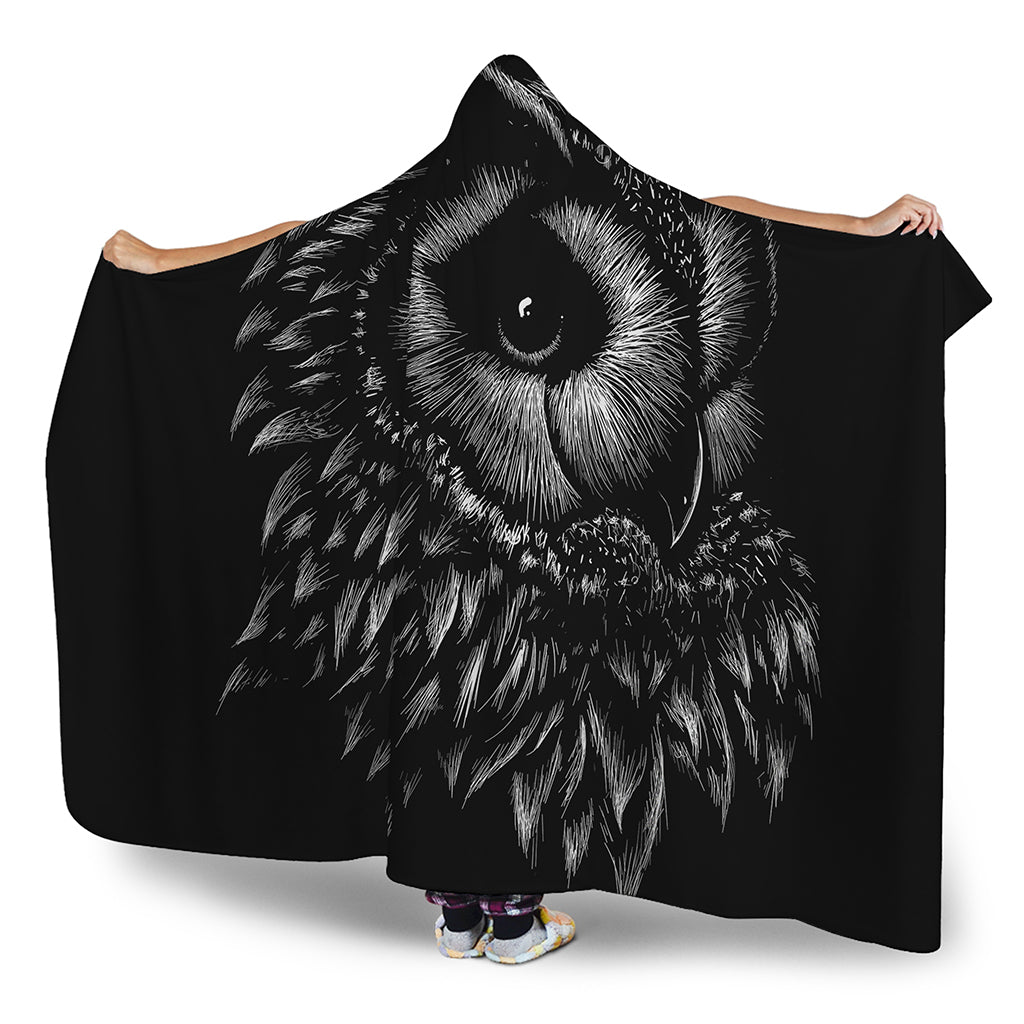 Black And White Owl Print Hooded Blanket