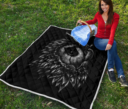 Black And White Owl Print Quilt