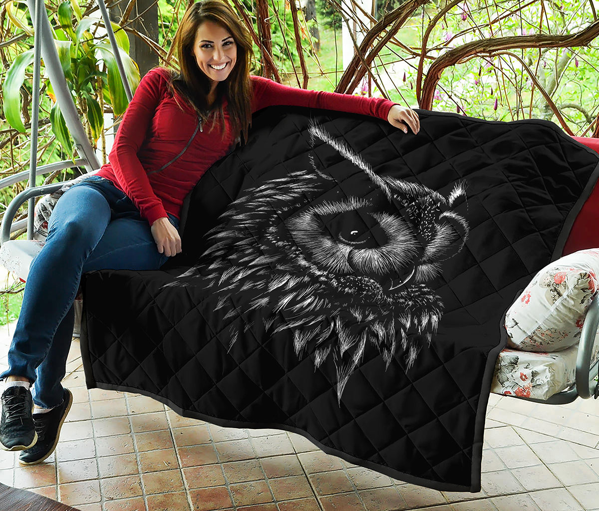Black And White Owl Print Quilt