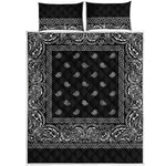 Black And White Paisley Bandana Print Quilt Bed Set