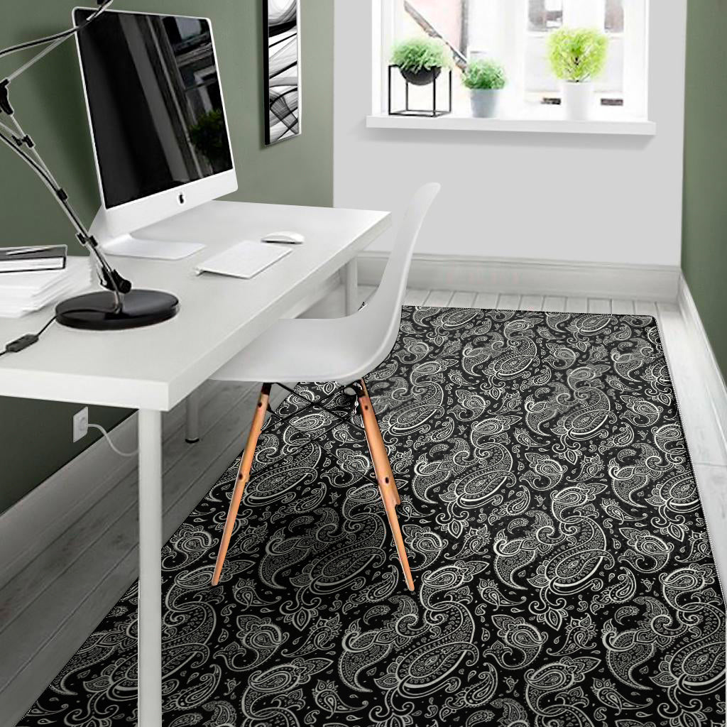 Black And White Paisley Pattern Print Area Rug