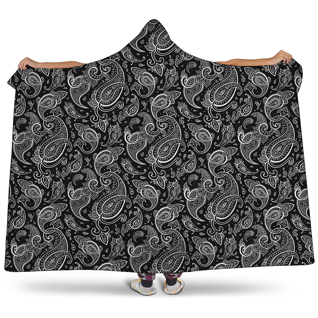 Black And White Paisley Pattern Print Hooded Blanket