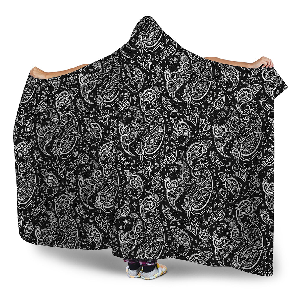 Black And White Paisley Pattern Print Hooded Blanket