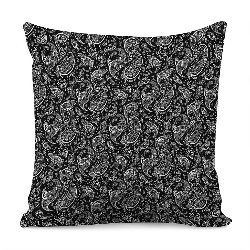 Black And White Paisley Pattern Print Pillow Cover
