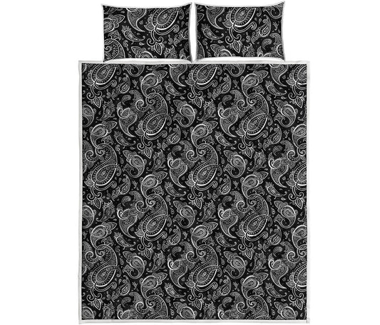 Black And White Paisley Pattern Print Quilt Bed Set